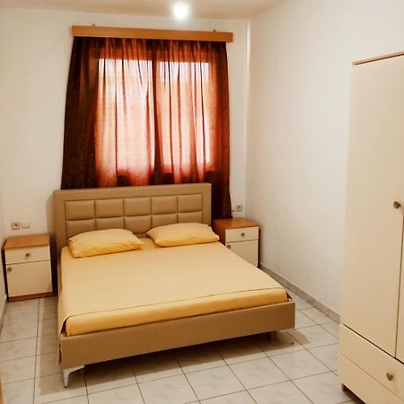 Mejdi Apartments Sarande Phòng bức ảnh