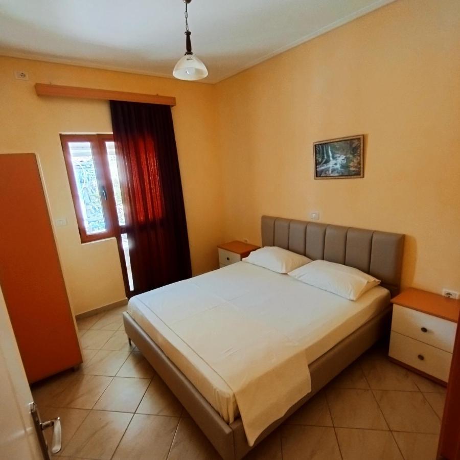 Mejdi Apartments Sarande Ngoại thất bức ảnh
