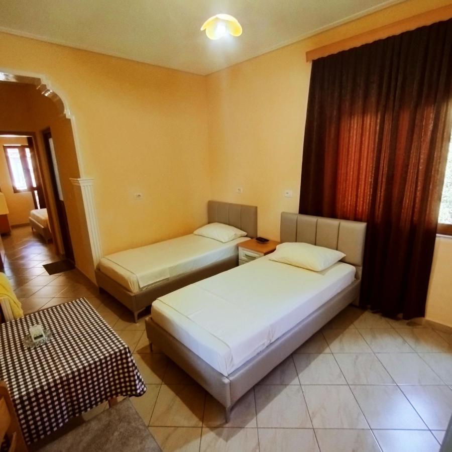 Mejdi Apartments Sarande Phòng bức ảnh
