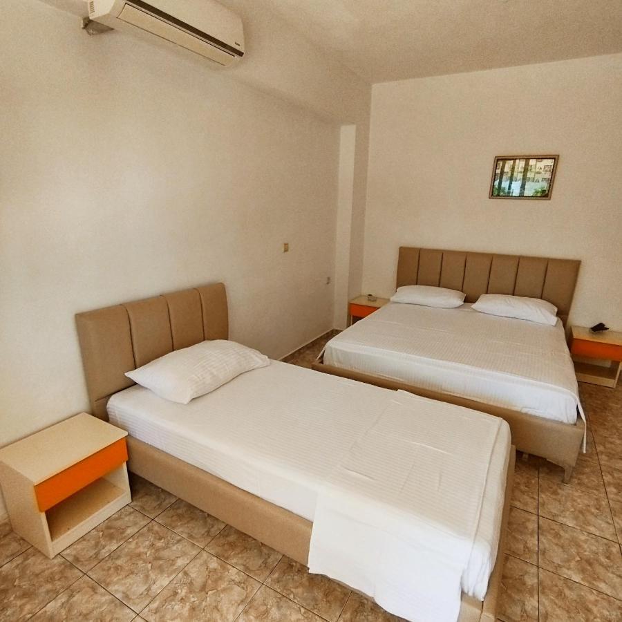 Mejdi Apartments Sarande Phòng bức ảnh