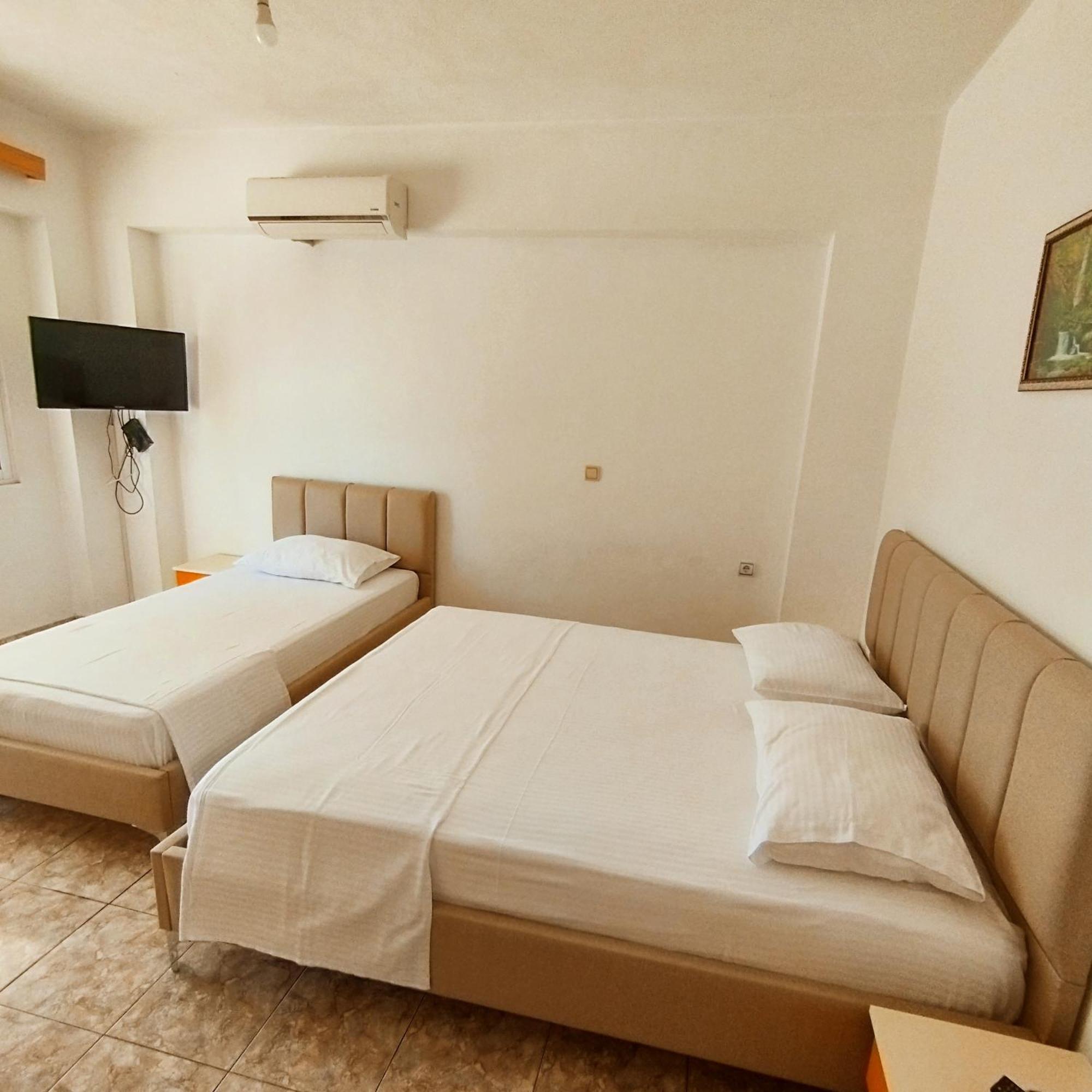 Mejdi Apartments Sarande Phòng bức ảnh